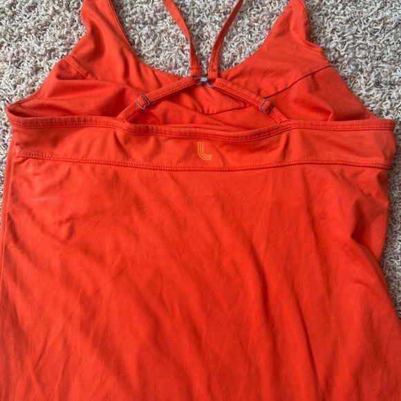 Lolë Vtg Tank / Racer Top Womens Medium Orange Built In Bra - Picture 5 of 12